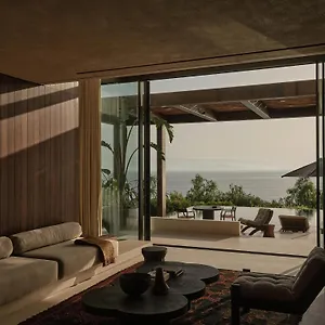 5* Hotel Scorpios